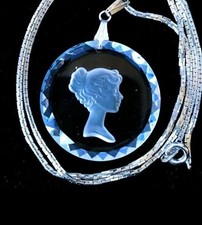 CAMEO Vintage Intaglio Acryl